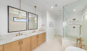 2924 Highland Dr, Carlsbad, CA 92008