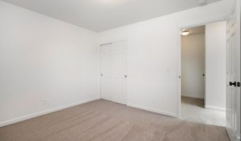 2318 S Hampton Cir, Santa Rosa, CA 95401