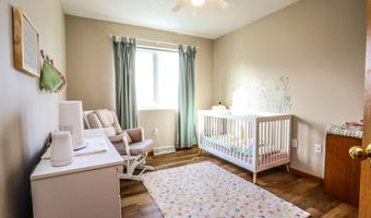 1524 N Harrison St, Aberdeen, SD 57401