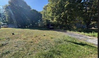 1214 Mayfield Dr, Alden, NY 14004
