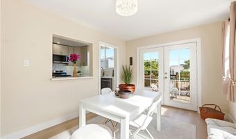 904 Solano Ave, Albany, CA 94706