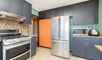 4692 Likini St, Honolulu, HI 96818