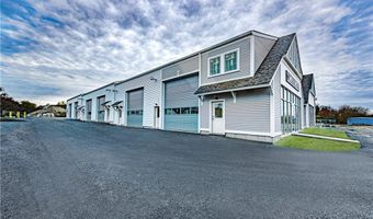 300 Coddington Hwy 208, Middletown, RI 02842