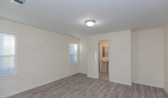2705 S HARRISON St, Amarillo, TX 79109