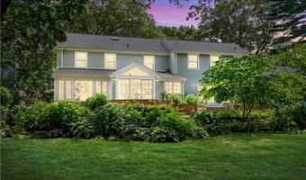 237 Highland Ave, Warwick, RI 02886