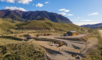 24 Pickett Loop, Challis, ID 83226