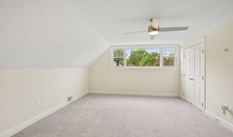 12213 WESTMONT Ln, Bowie, MD 20715