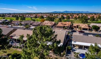 5733 S AMBERWOOD Dr, Chandler, AZ 85248