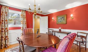 340 Newman Ave, East Providence, RI 02916