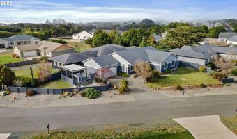 3220 NATALIE Way, Bandon, OR 97411