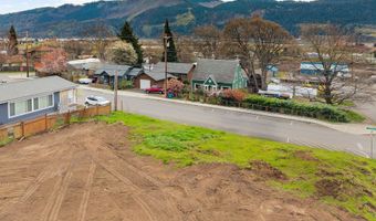 E HUMBOLDT St, Bingen, WA 98605