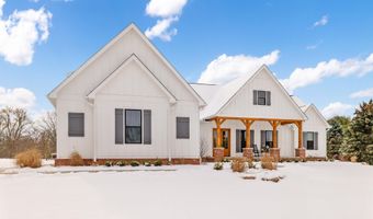 21572 34 Mile, Armada, MI 48005