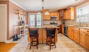 70 Albemarle St, Bridgeport, CT 06606