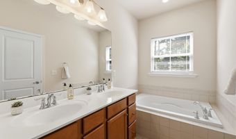 1004 Waymaker Ct, Apex, NC 27502