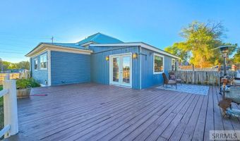210 E Salmon Ave, Arco, ID 83213