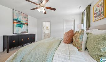 817 PEAVINE CROSSING Pkwy, Alabaster, AL 35007