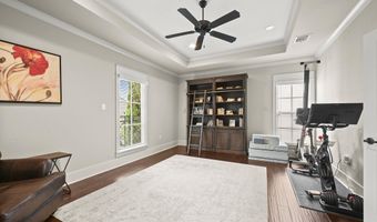 11441 Old Well Dr, Baton Rouge, LA 70810