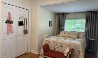 1407 S 2nd St, Aberdeen, SD 57401
