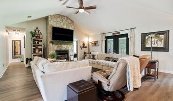 6263 Old River Rd, Baker, FL 32531