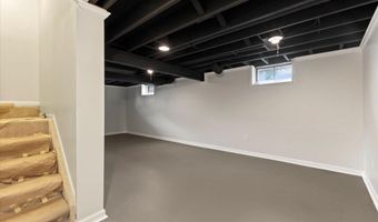 3600 Windemere Dr, Ann Arbor, MI 48105