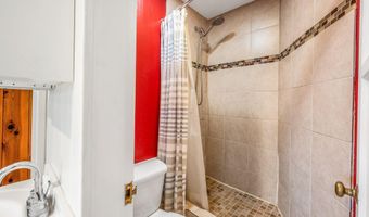 8535 Hillcrest Ave, La Mesa, CA 91941
