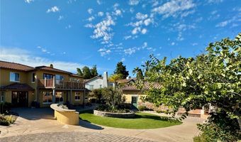 322 Amparo Dr, Escondido, CA 92025