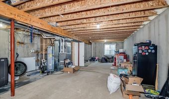 615 APRICOT St, Cheyenne, WY 82007