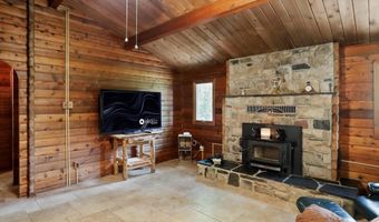 1367 ED ARNOLD Rd, Augusta, WV 26704