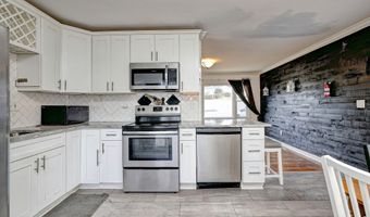 42 Highland Ave, Ansonia, CT 06401