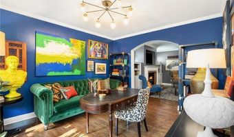 2105 Adams Overlook, Atlanta, GA 30318