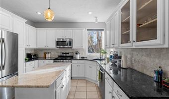 14115 Foxtail Ln, Apple Valley, MN 55124