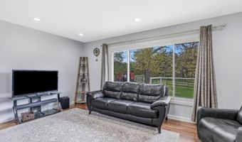 65 Somerset Ter, Bedminster, NJ 07921