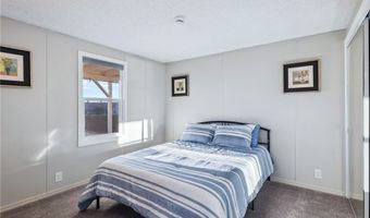437 Riverfront Dr, Bullhead City, AZ 86442