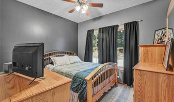 596 Vaughn Trl, Akron, OH 44319