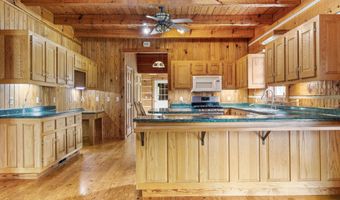 1793 Cherokee Dr, Bean Station, TN 37708