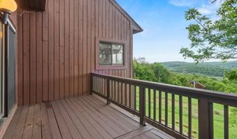 3 Telemark Dr 10, Alloway, NJ 07462