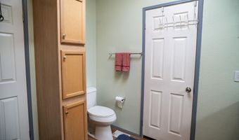 7190 E Red Barrel Rd, Yucca, AZ 86438