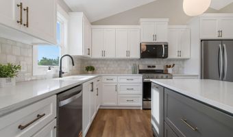 11760 Everett Ave, Allendale, MI 49401