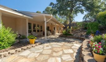 431 Live Oak Dr, Angels Camp, CA 95222