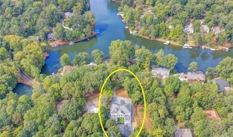 337 Lakeshore Dr, Berkeley Lake, GA 30096