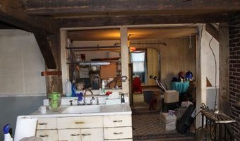 109 Evergreen Dr, Bennington, VT 05201