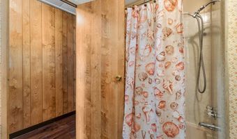 2074 Mustang Ln, Arcata, CA 95521