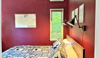 5 Durgin Cir, Campton, NH 03223