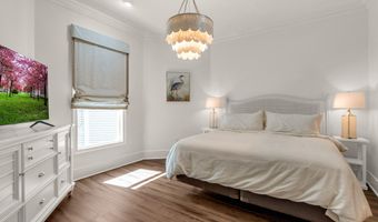 27 Chapel Hill Rd, Bay St. Louis, MS 39520