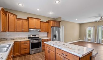 5704 County Road 262, Auxvasse, MO 65231