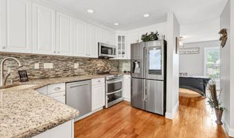 75 Brookside Pl, Cheshire, CT 06410