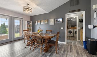105 Sierra Ln, Arcanum, OH 45304