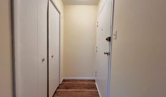 5217 NEWTON St 101, Bladensburg, MD 20710