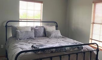 520 Holiday Dr, Ardmore, OK 73401