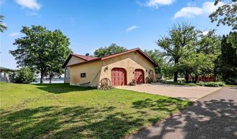 150 Lake Dr E, Annandale, MN 55302